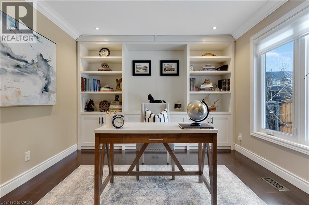 585 Wingrove Court, Waterloo, Ontario  N2T 2C1 - Photo 14 - 40806268