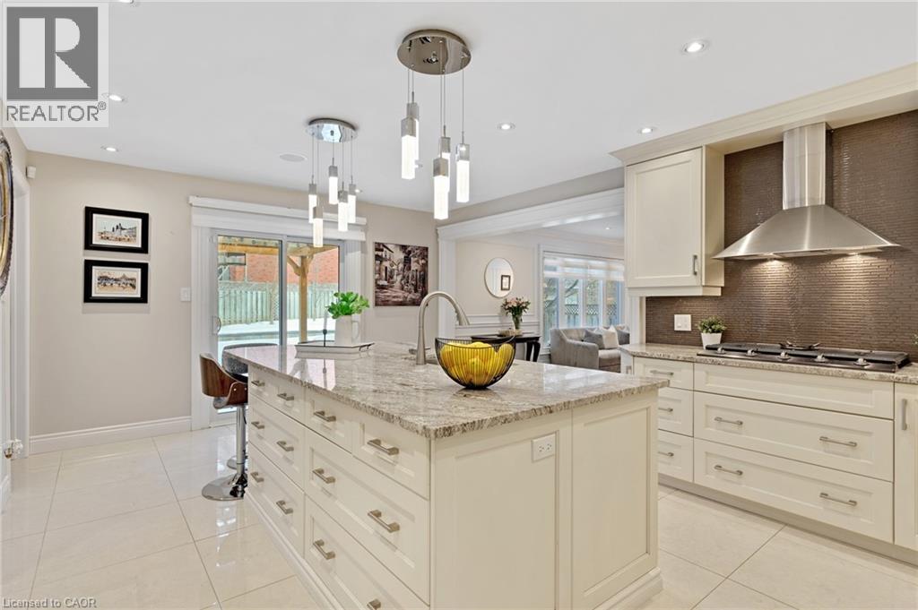 585 Wingrove Court, Waterloo, Ontario  N2T 2C1 - Photo 11 - 40806268