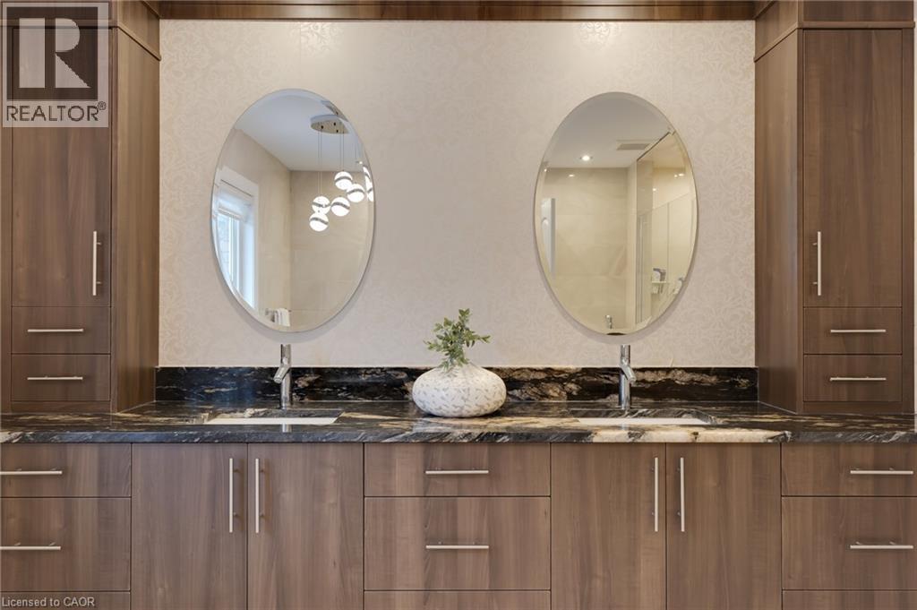 585 Wingrove Court, Waterloo, Ontario  N2T 2C1 - Photo 24 - 40806268