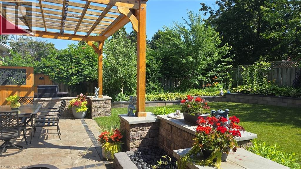 585 Wingrove Court, Waterloo, Ontario  N2T 2C1 - Photo 40 - 40806268