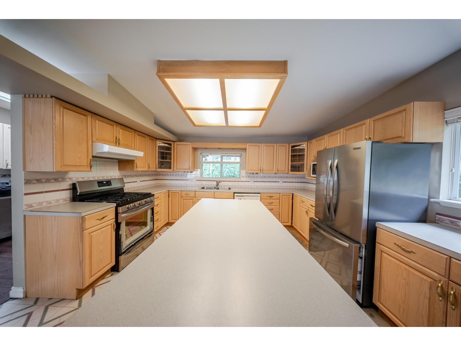 1876 Vera Road, Cultus Lake South, Lindell Beach, British Columbia  V2R 4X1 - Photo 7 - R3093003