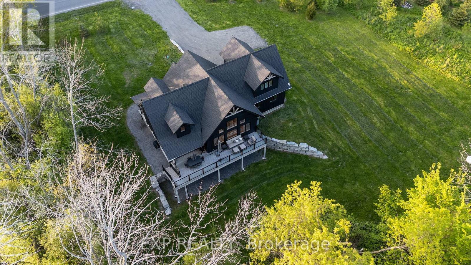 1499 Lakeside Drive, Prince Edward County (Ameliasburg Ward), Ontario  K0K 1T0 - Photo 27 - X12850370