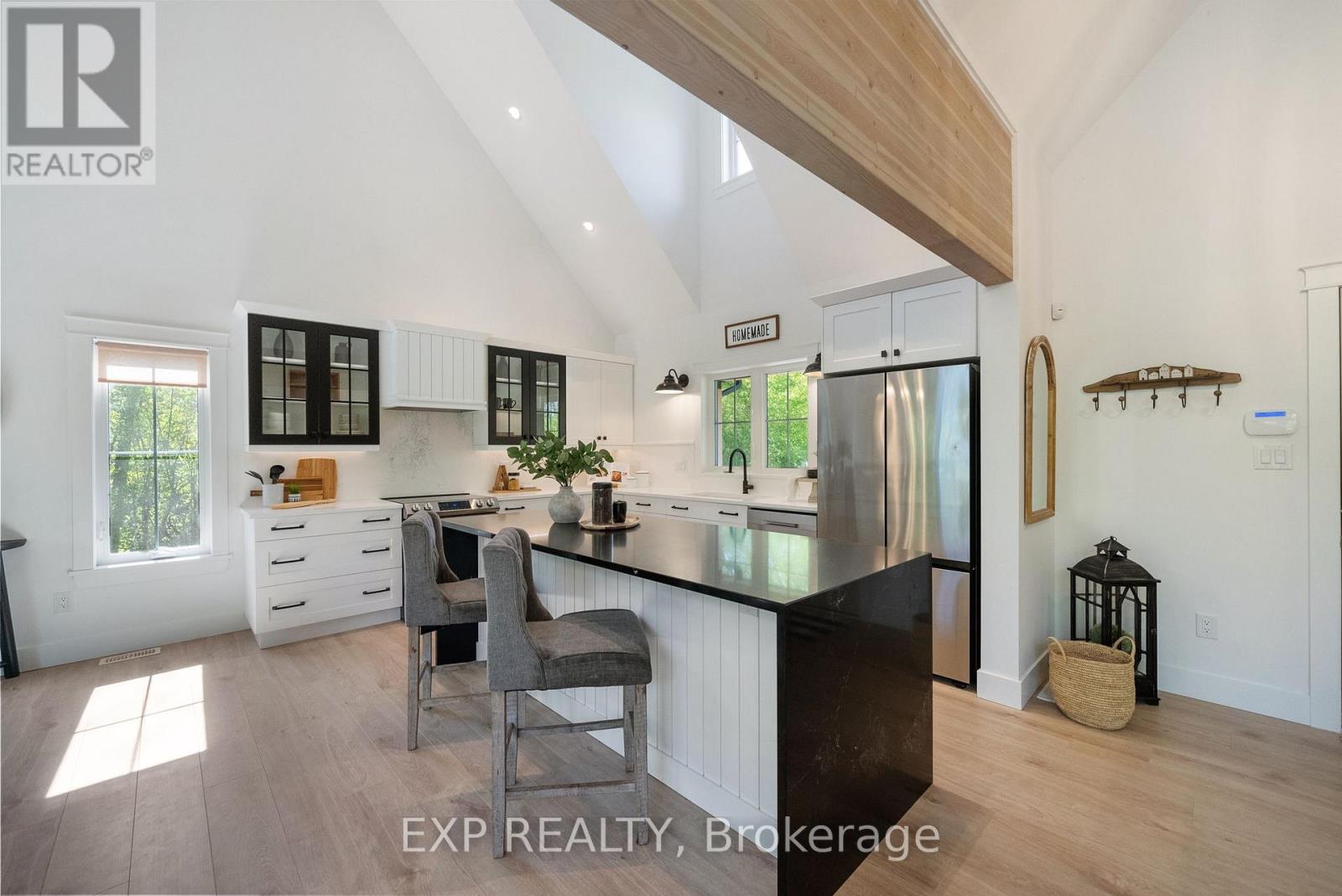 1499 Lakeside Drive, Prince Edward County (Ameliasburg Ward), Ontario  K0K 1T0 - Photo 6 - X12850370