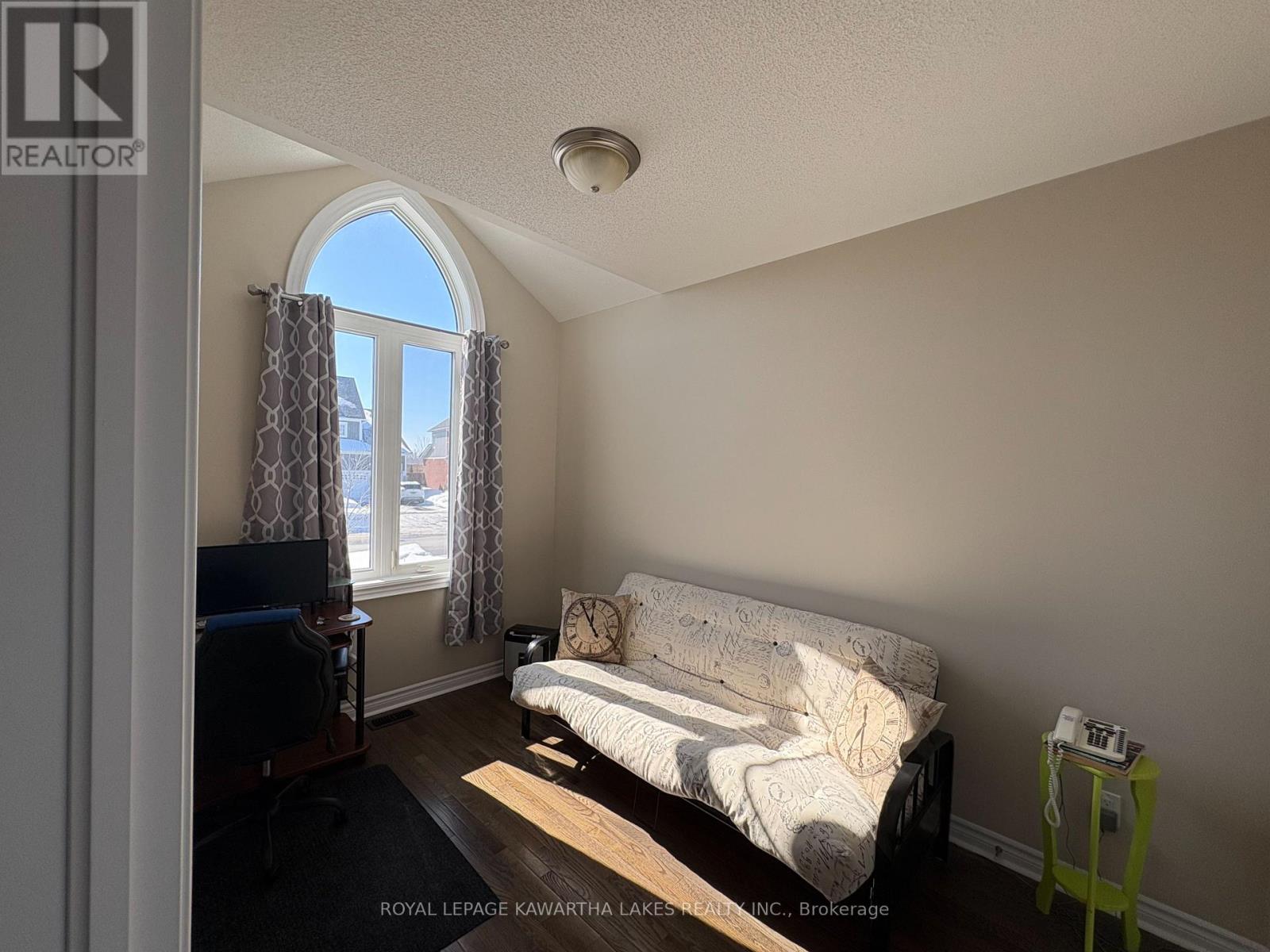 4 Maguire Street, Kawartha Lakes, Ontario  K9V 0L4 - Photo 10 - X12850514