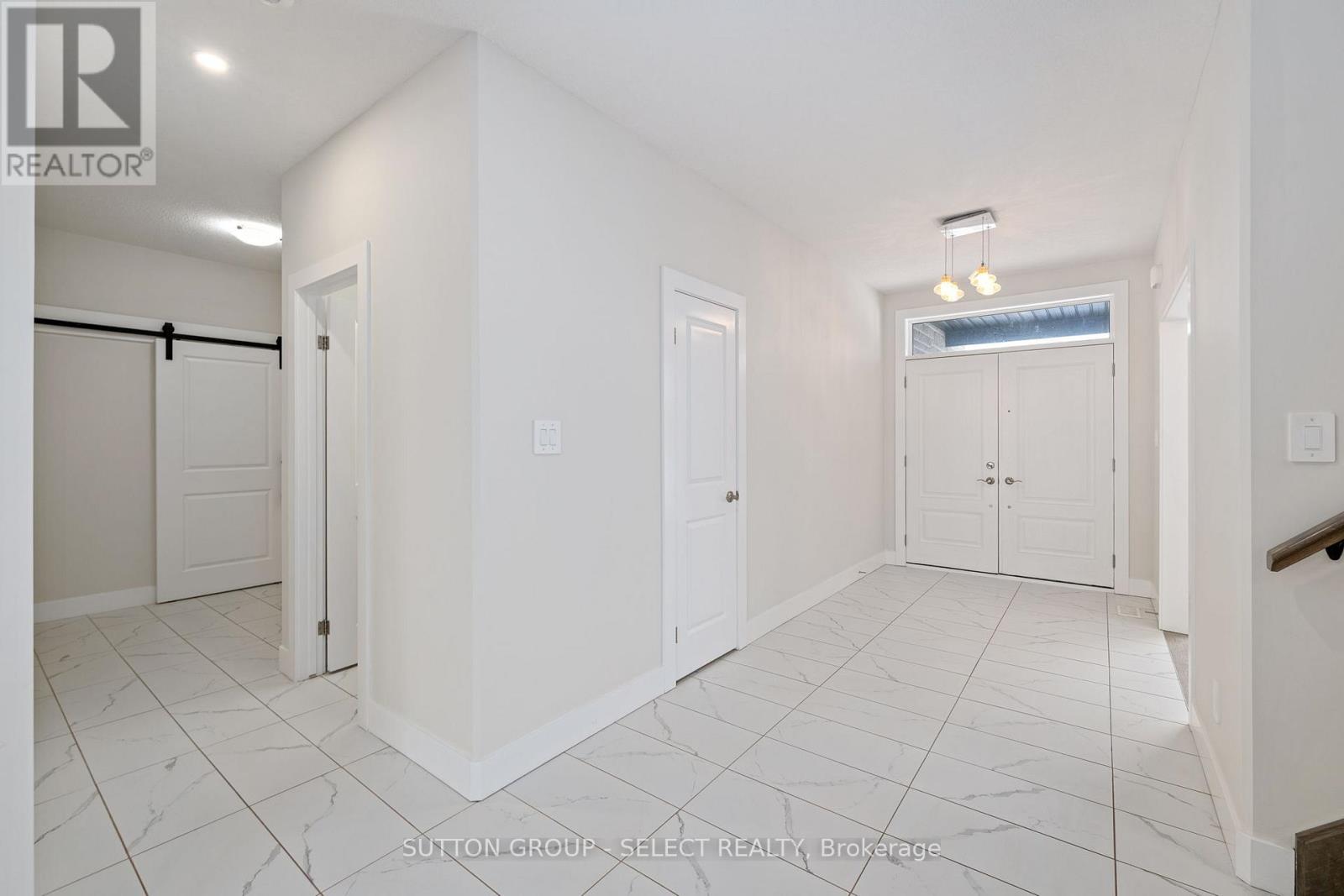 70 Royal Crescent, Southwold, Ontario  N5P 3T2 - Photo 19 - X12850382