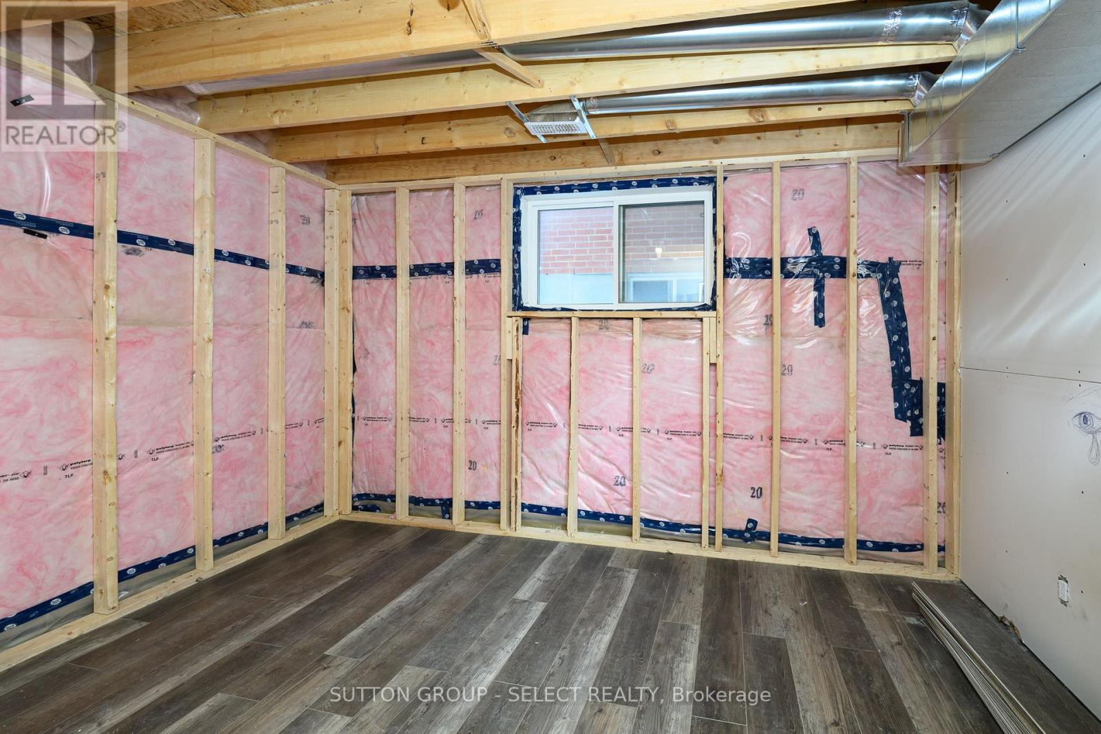 70 Royal Crescent, Southwold, Ontario  N5P 3T2 - Photo 37 - X12850382