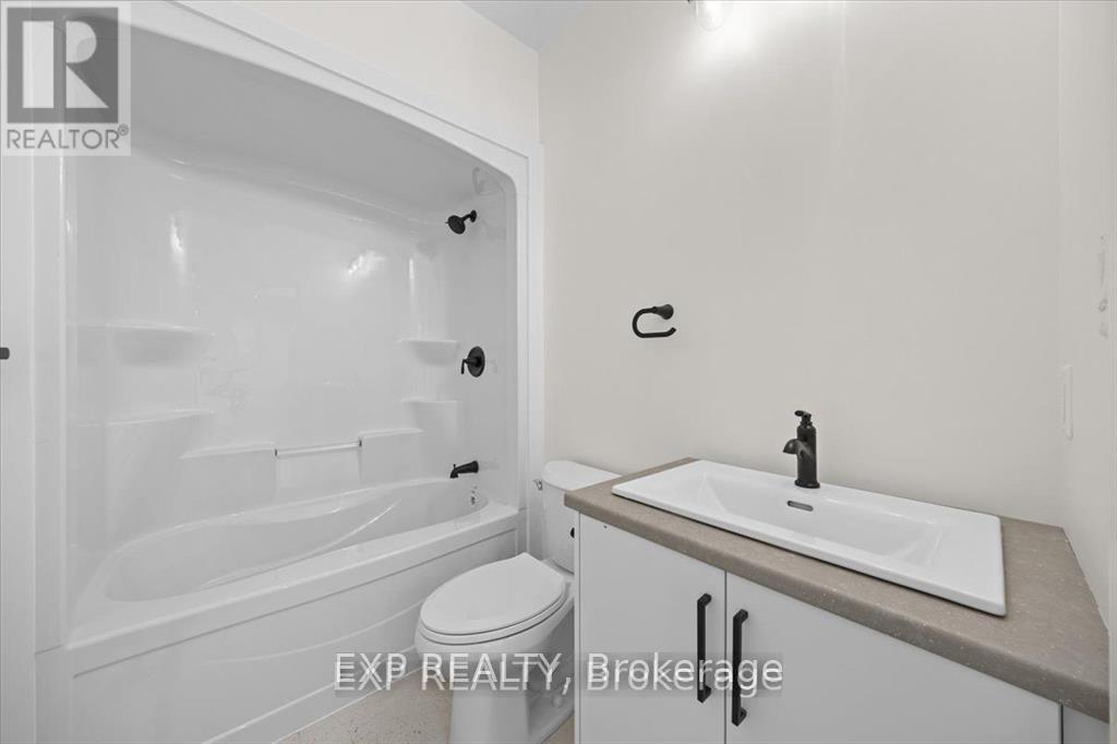 1710 County Road 18 Road, North Grenville, Ontario  K0G 1S0 - Photo 17 - X12850314