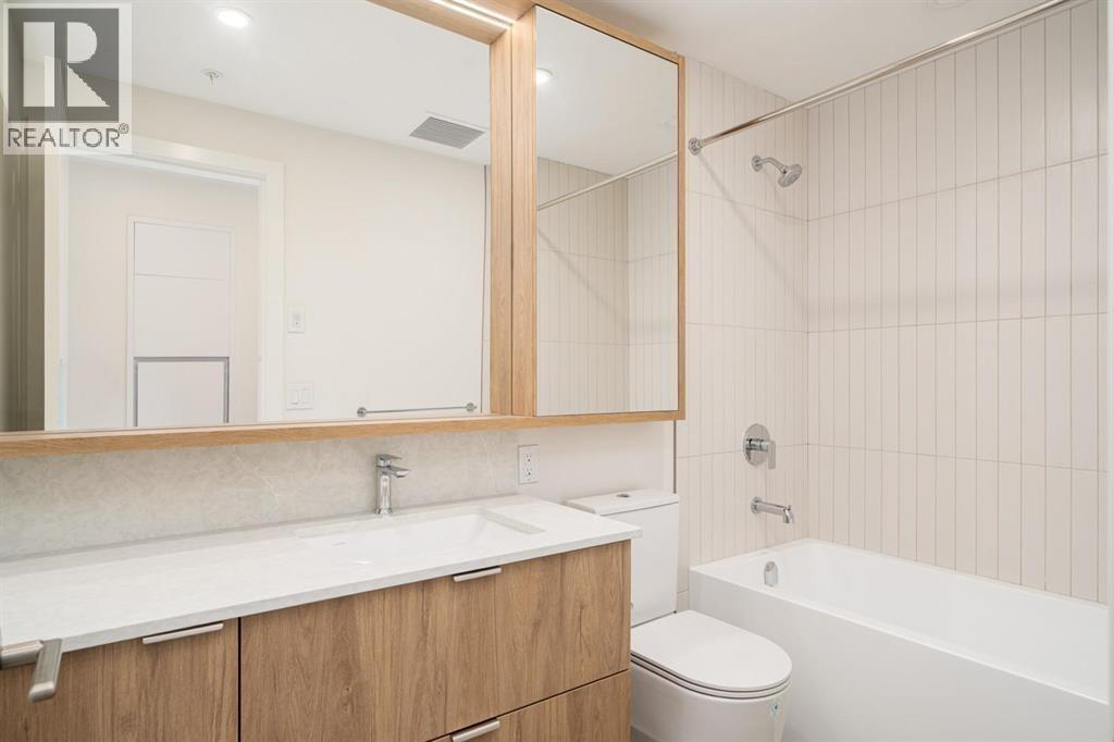 2203 537 Cottonwood Avenue, Coquitlam, British Columbia  V3J 0S4 - Photo 10 - R3089146