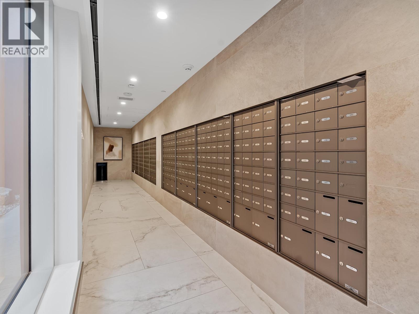 2203 537 Cottonwood Avenue, Coquitlam, British Columbia  V3J 0S4 - Photo 24 - R3089146