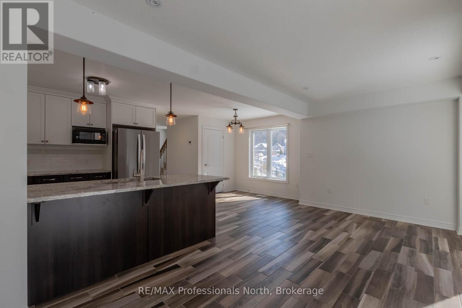 13 Brookside Crossing, Huntsville, Ontario  P1H 1C9 - Photo 15 - X12849626