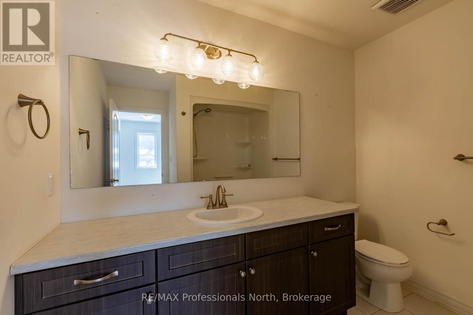 13 Brookside Crossing, Huntsville, Ontario  P1H 1C9 - Photo 22 - X12849626