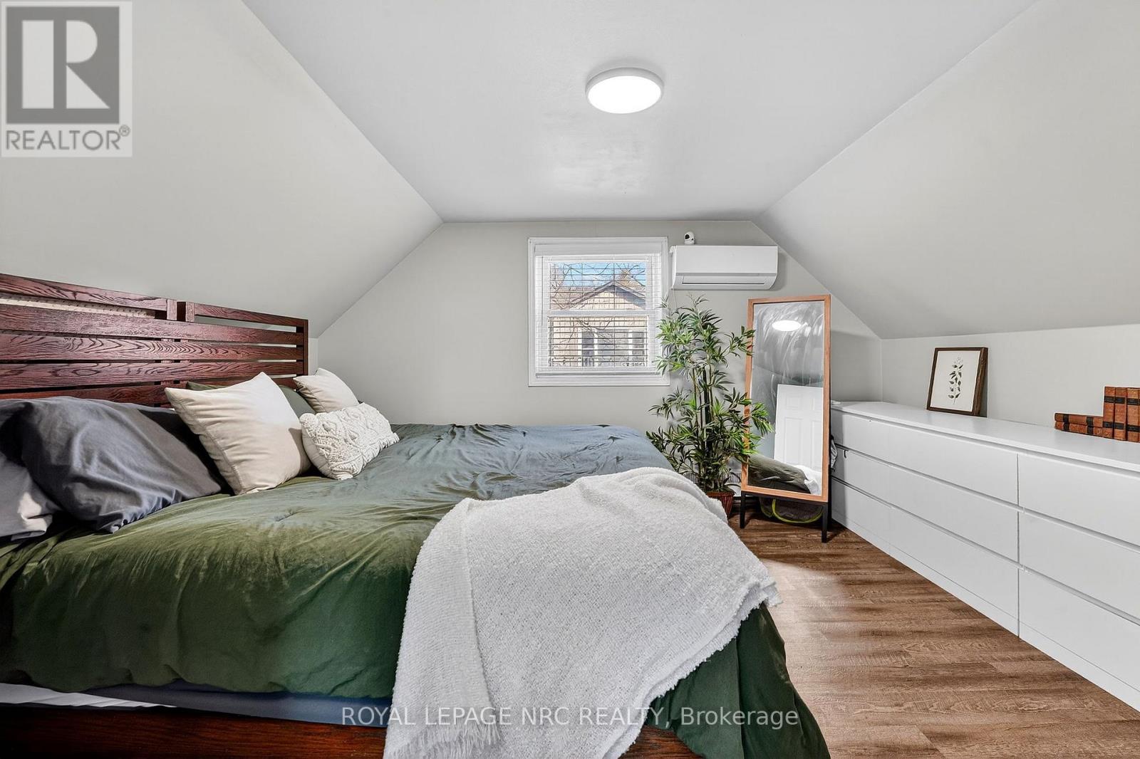 3767 Summit Avenue, Fort Erie, Ontario  L0S 1N0 - Photo 23 - X12850456