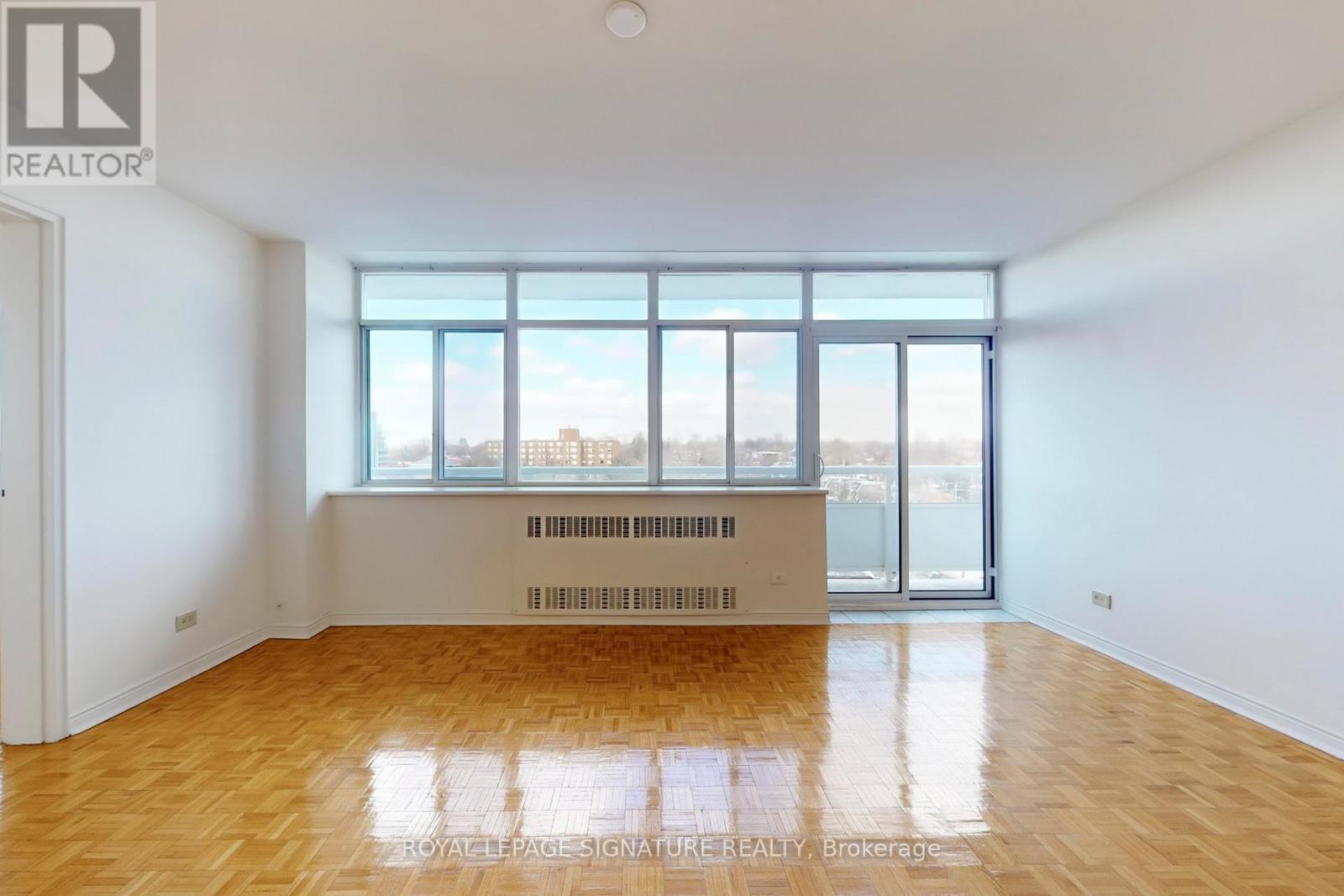 814 - 580 Christie Street, Toronto, Ontario  M6G 3E3 - Photo 2 - C12827012