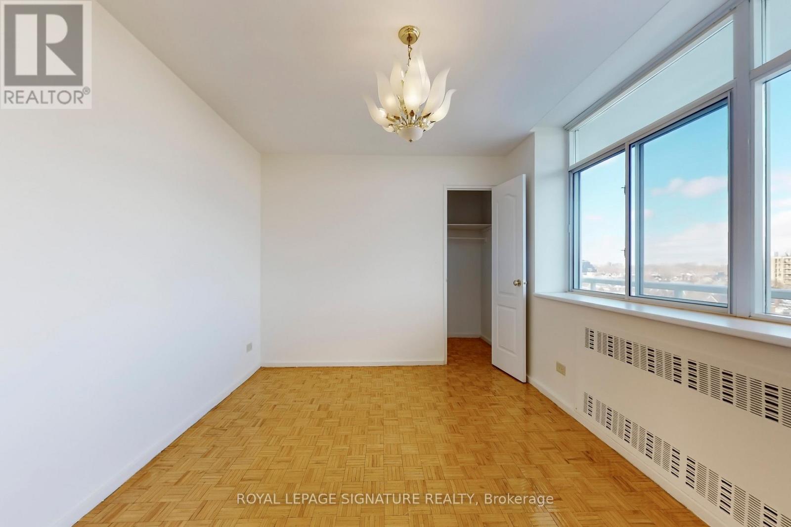 814 - 580 Christie Street, Toronto, Ontario  M6G 3E3 - Photo 10 - C12827012