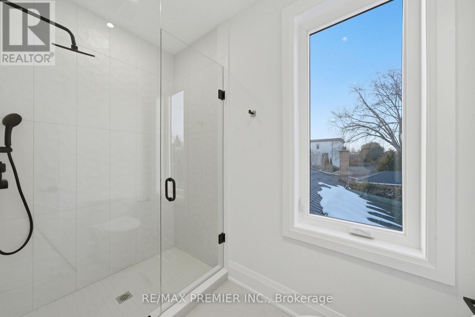 23b Maple Avenue N, Mississauga, Ontario  L5H 2S1 - Photo 25 - W12849620