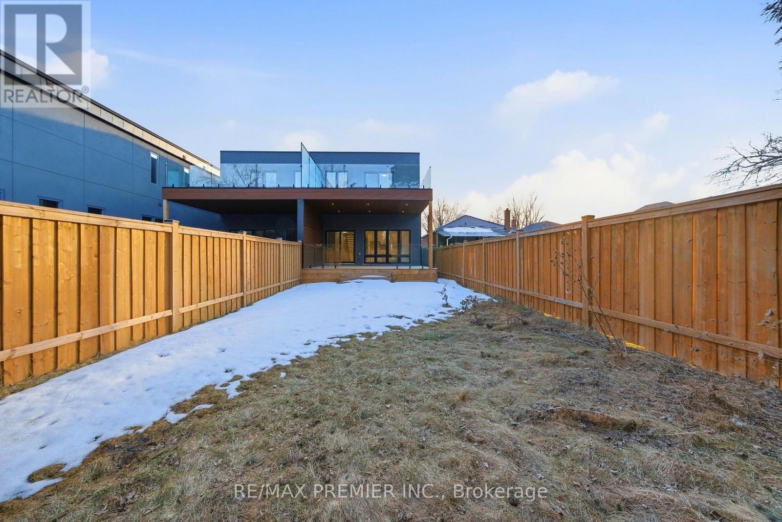 23b Maple Avenue N, Mississauga, Ontario  L5H 2S1 - Photo 40 - W12849620