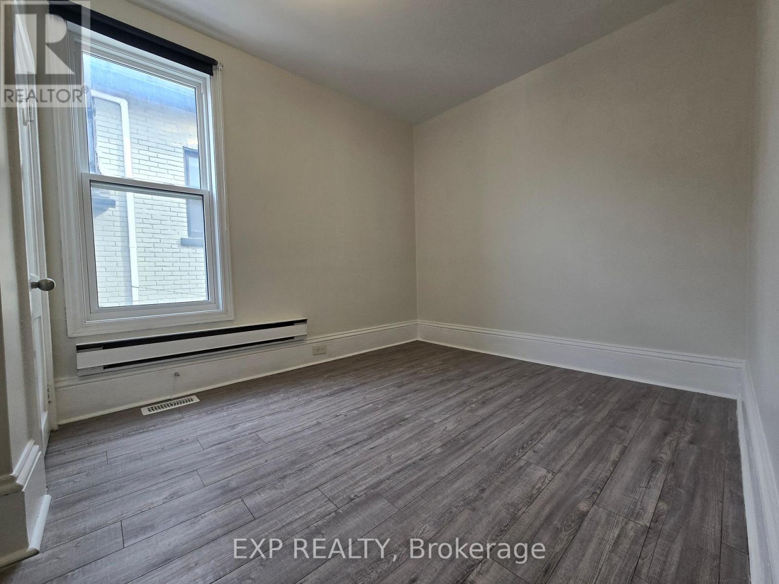 2 - 1055 Somerset Street, Ottawa, Ontario  K1Y 3C4 - Photo 5 - X12698210