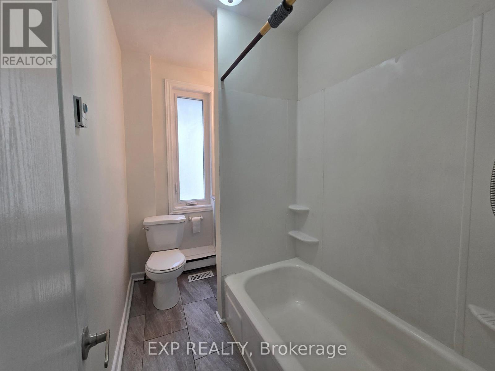 2 - 1055 Somerset Street, Ottawa, Ontario  K1Y 3C4 - Photo 17 - X12698210