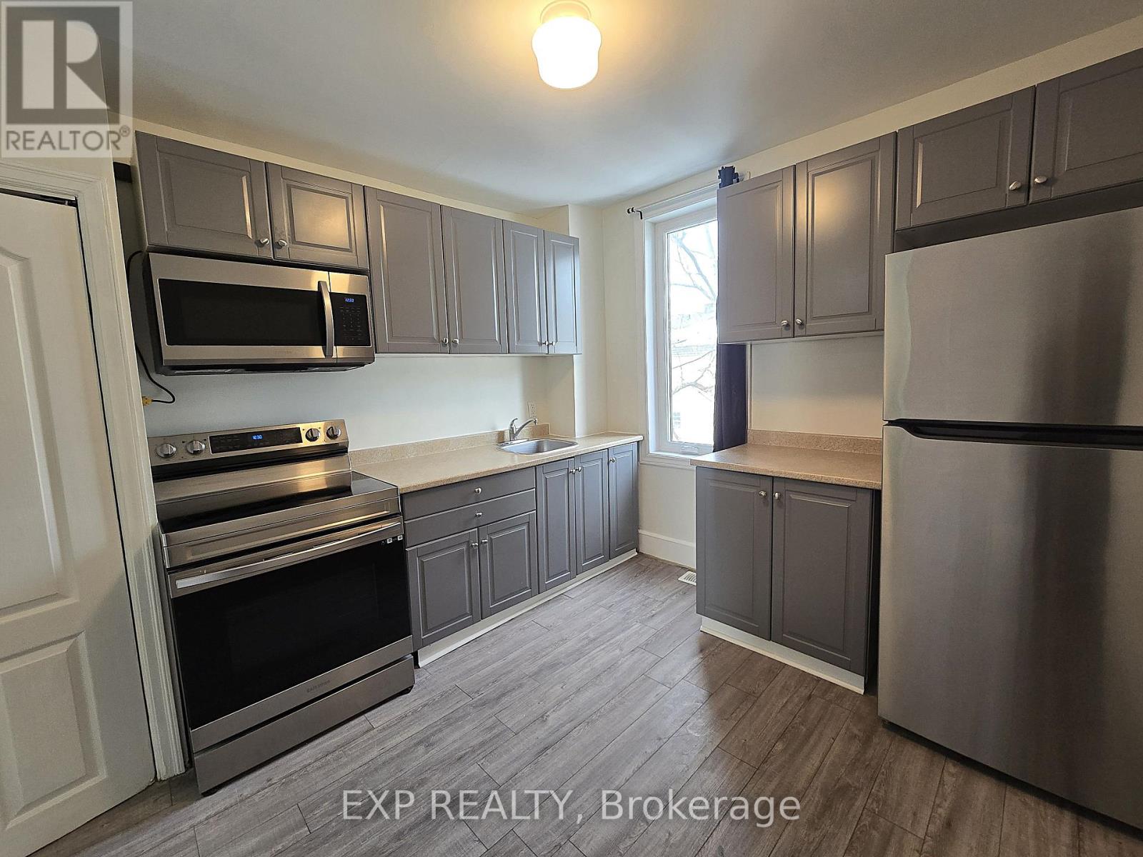 2 - 1055 Somerset Street, Ottawa, Ontario  K1Y 3C4 - Photo 8 - X12698210