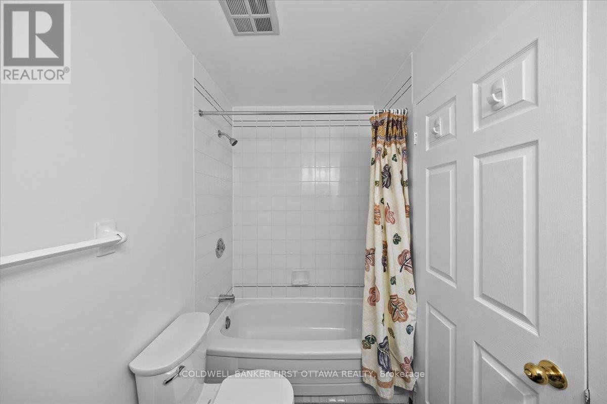 1403 - 215 Parkdale Avenue, Ottawa, Ontario  K1Y 4T8 - Photo 27 - X12847512