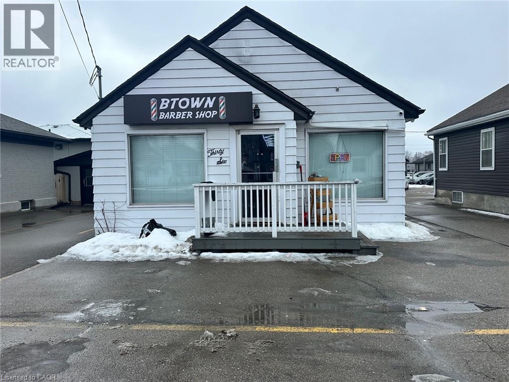 36 Charing Cross Street, Brantford, Ontario  N3R 2H2 - Photo 1 - 40806789