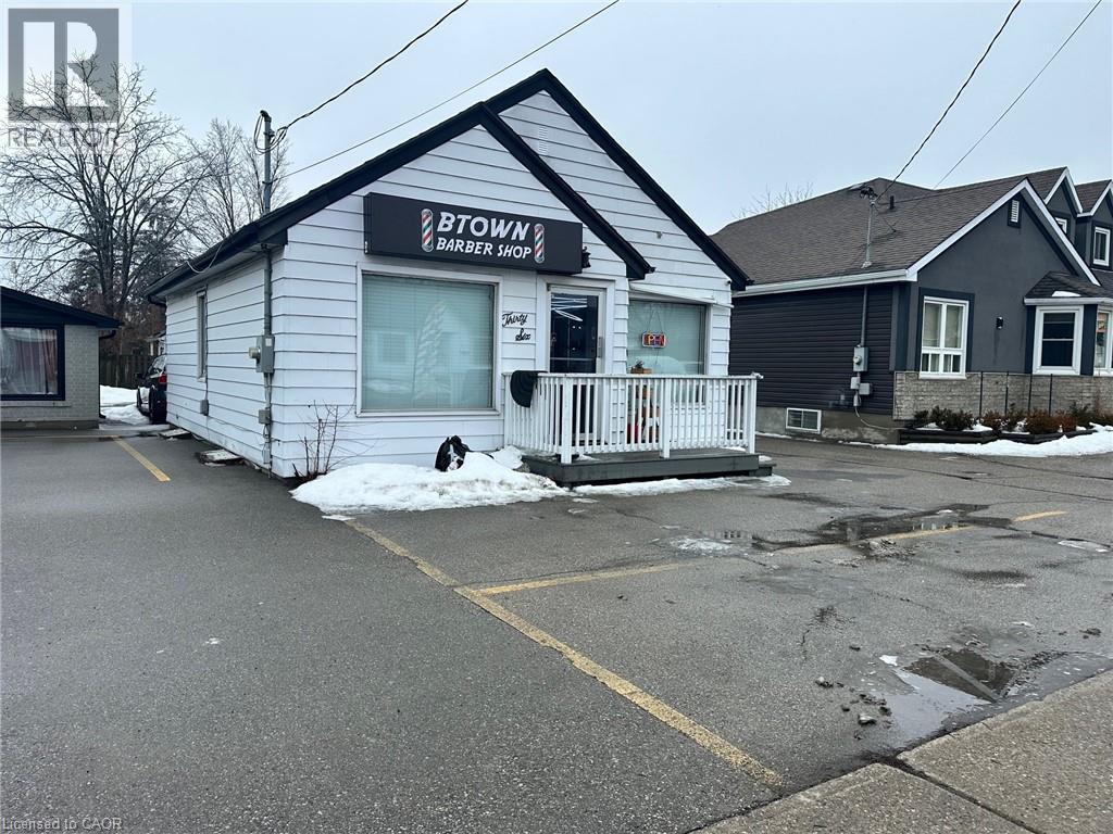 36 Charing Cross Street, Brantford, Ontario  N3R 2H2 - Photo 4 - 40806789