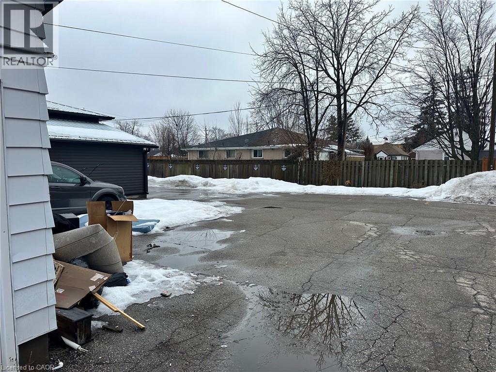 36 Charing Cross Street, Brantford, Ontario  N3R 2H2 - Photo 6 - 40806789