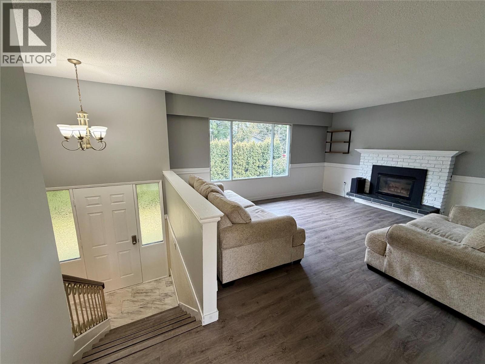 606 Spruce Street, Sicamous, British Columbia  V0E 2V0 - Photo 14 - 10375486