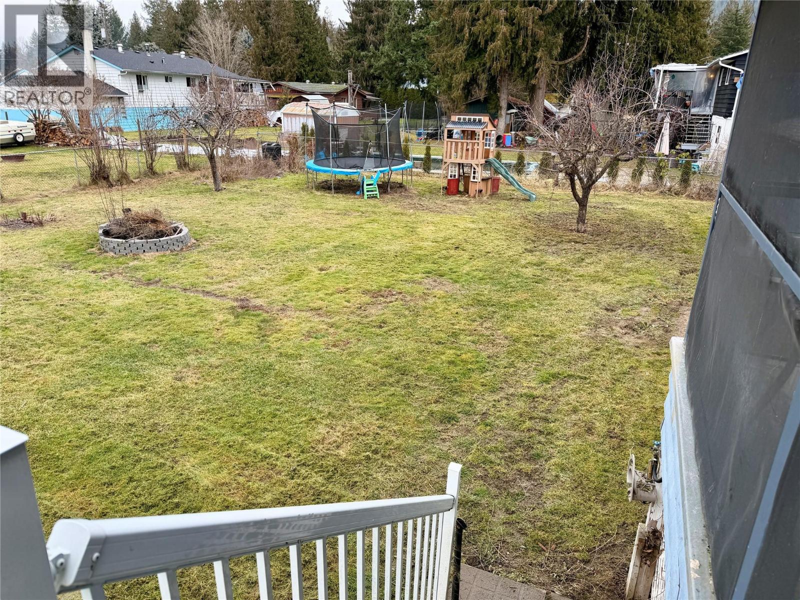 606 Spruce Street, Sicamous, British Columbia  V0E 2V0 - Photo 44 - 10375486