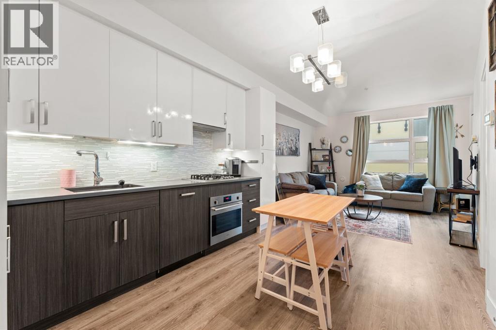 302, 515 4 Avenue Ne, Calgary, Alberta  T2E 0J9 - Photo 1 - A2282029