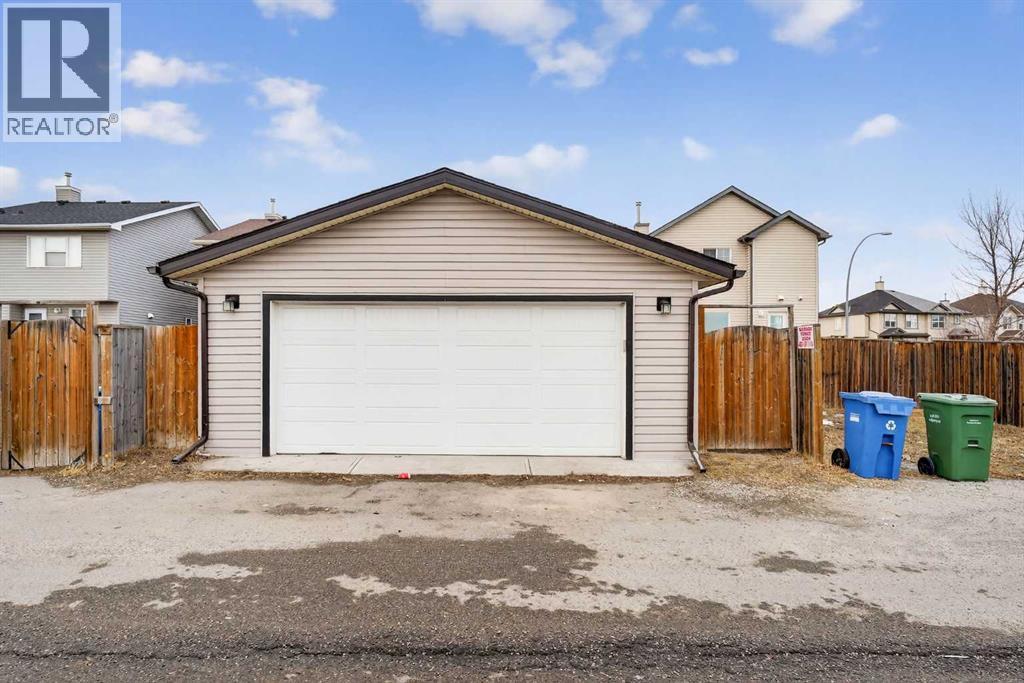 87 Saddlebrook Gardens Ne, Calgary, Alberta  T3J 5m5 - Photo 40 - A2285938