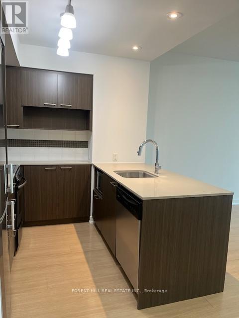 411 - 320 Tweedsmuir Avenue, Toronto, Ontario  M5P 2Y3 - Photo 10 - C12850482