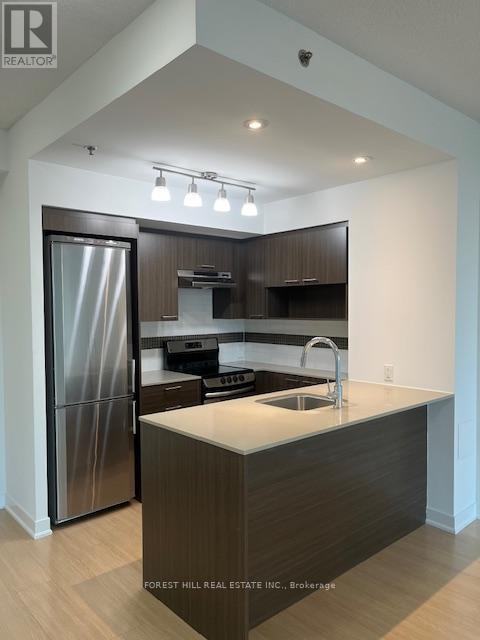 411 - 320 Tweedsmuir Avenue, Toronto, Ontario  M5P 2Y3 - Photo 9 - C12850482