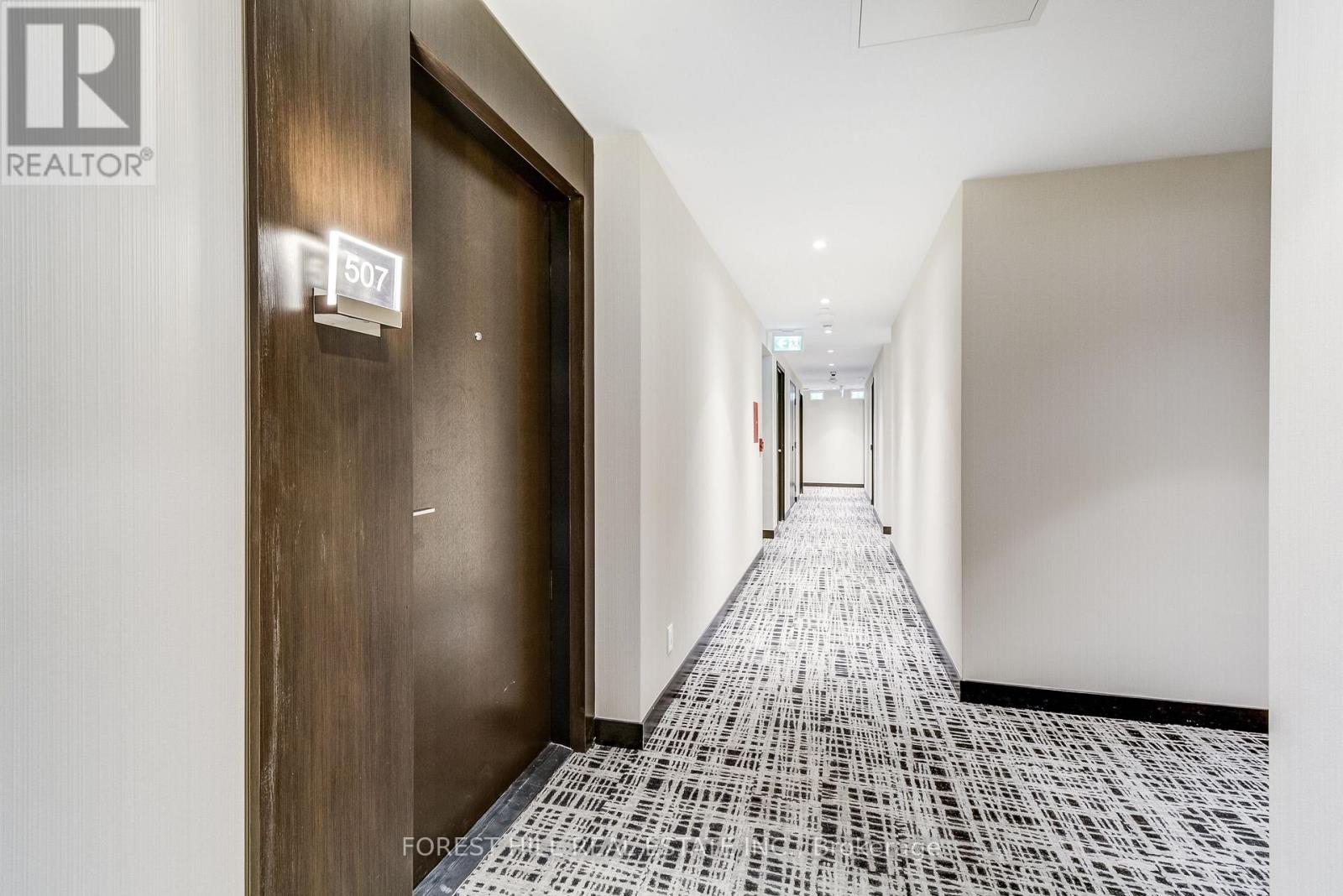 4301 - 2221 YONGE STREET Toronto (Mount Pleasant West), ON M4S 2B4