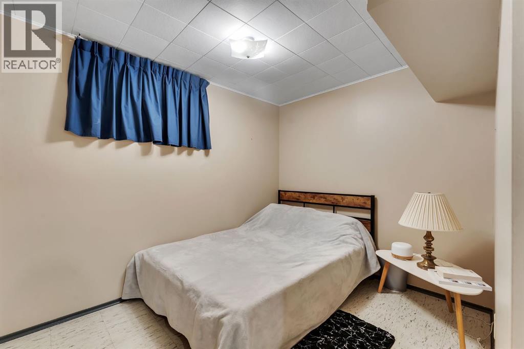 49 Kentish Drive Sw, Calgary, Alberta  T2V 2L4 - Photo 26 - A2289874