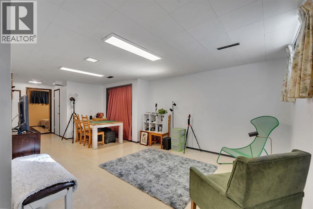 49 Kentish Drive Sw, Calgary, Alberta  T2V 2L4 - Photo 22 - A2289874