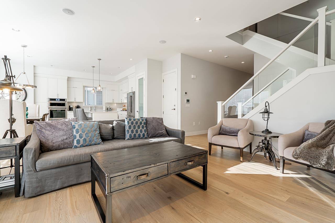 16752 17a Avenue, Surrey, British Columbia  V3Z 0T3 - Photo 6 - R3095643