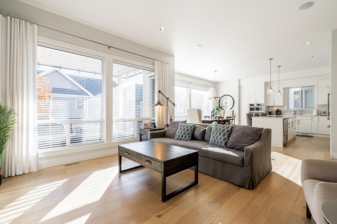 16752 17a Avenue, Surrey, British Columbia  V3Z 0T3 - Photo 5 - R3095643