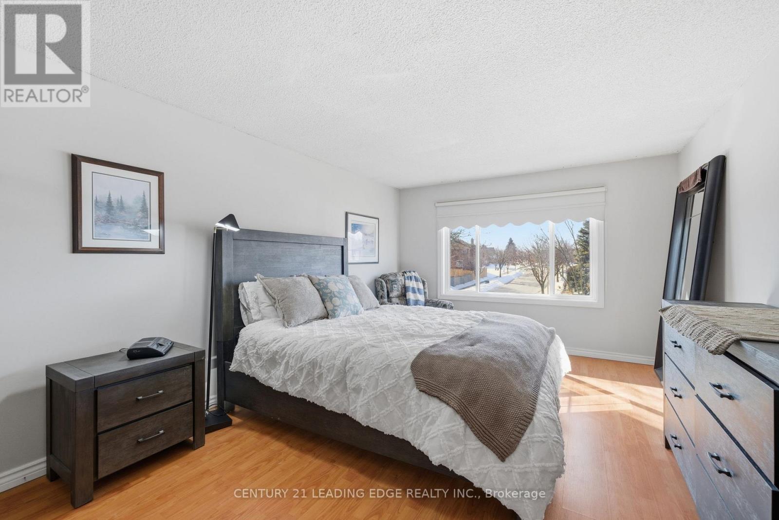 65 Forest Heights Street, Whitby, Ontario  L1R 1X4 - Photo 16 - E12850412