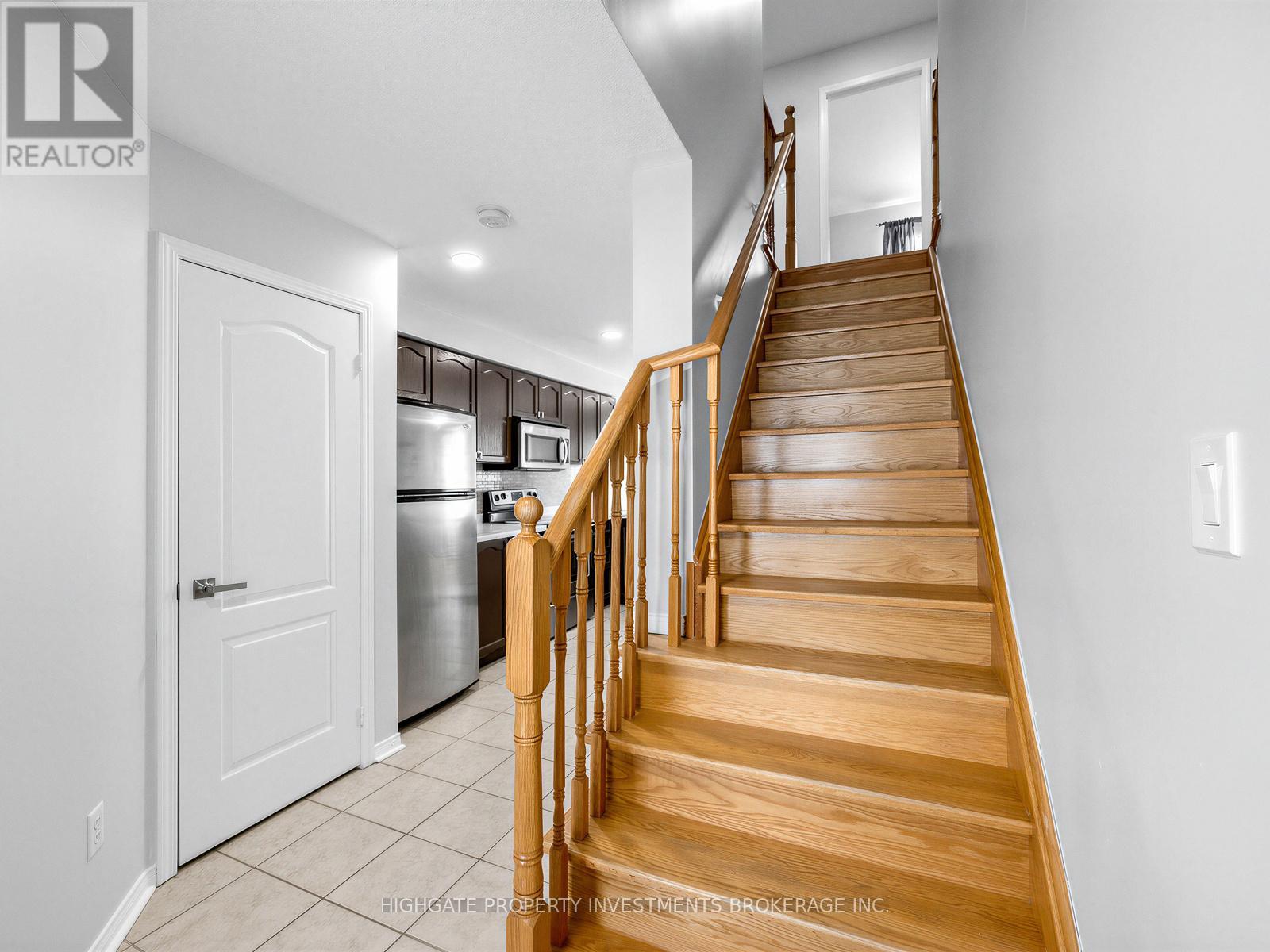 55 Todhunter Crescent, Ajax, Ontario  L1Z 0J9 - Photo 4 - E12850442