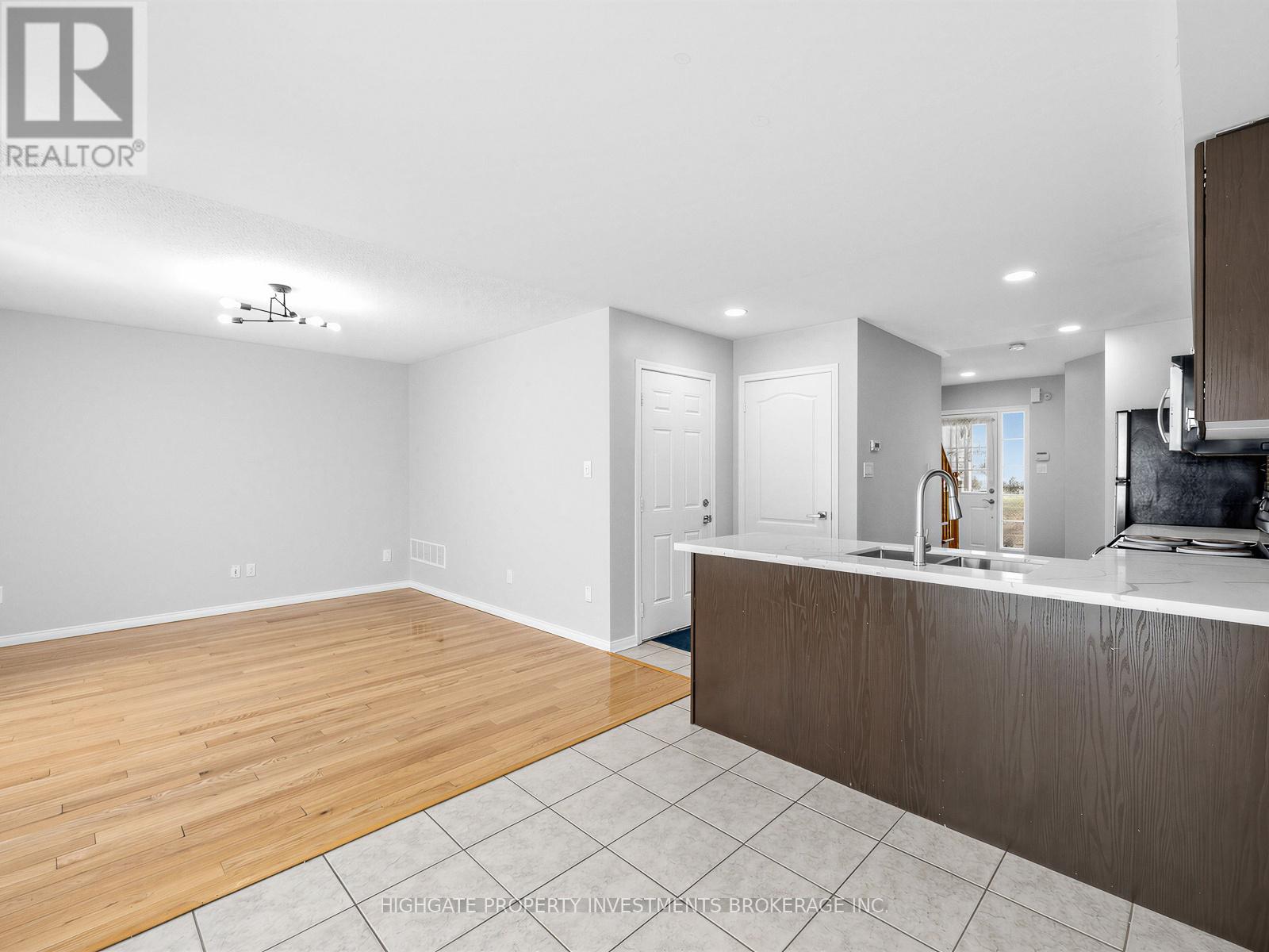 55 Todhunter Crescent, Ajax, Ontario  L1Z 0J9 - Photo 9 - E12850442