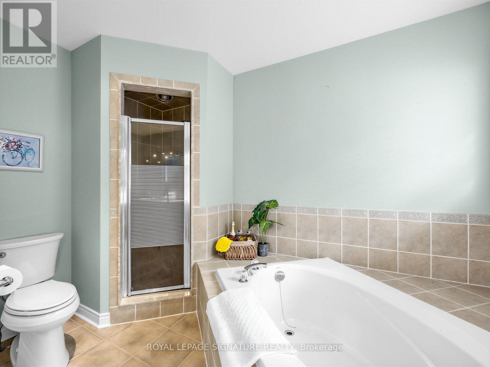 30 Root Crescent, Ajax, Ontario  L1T 4J8 - Photo 15 - E12850472