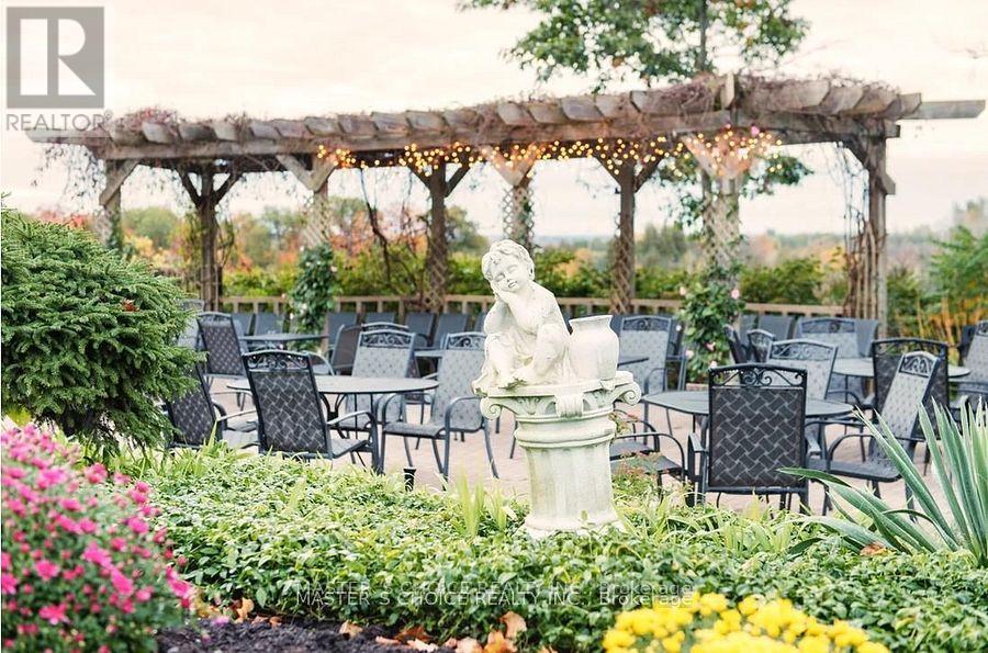 13256 Leslie Street, Richmond Hill, Ontario  L4E 1A2 - Photo 6 - N12850362