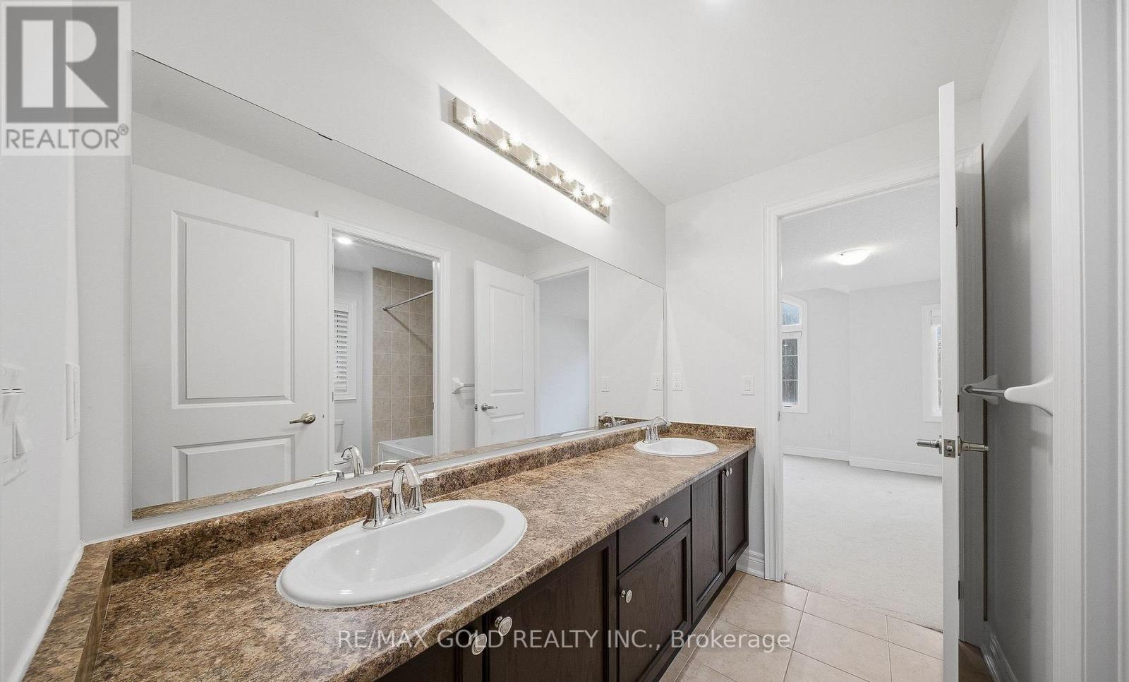 292 Poetry Drive, Vaughan, Ontario  L4H 3W9 - Photo 24 - N12850478