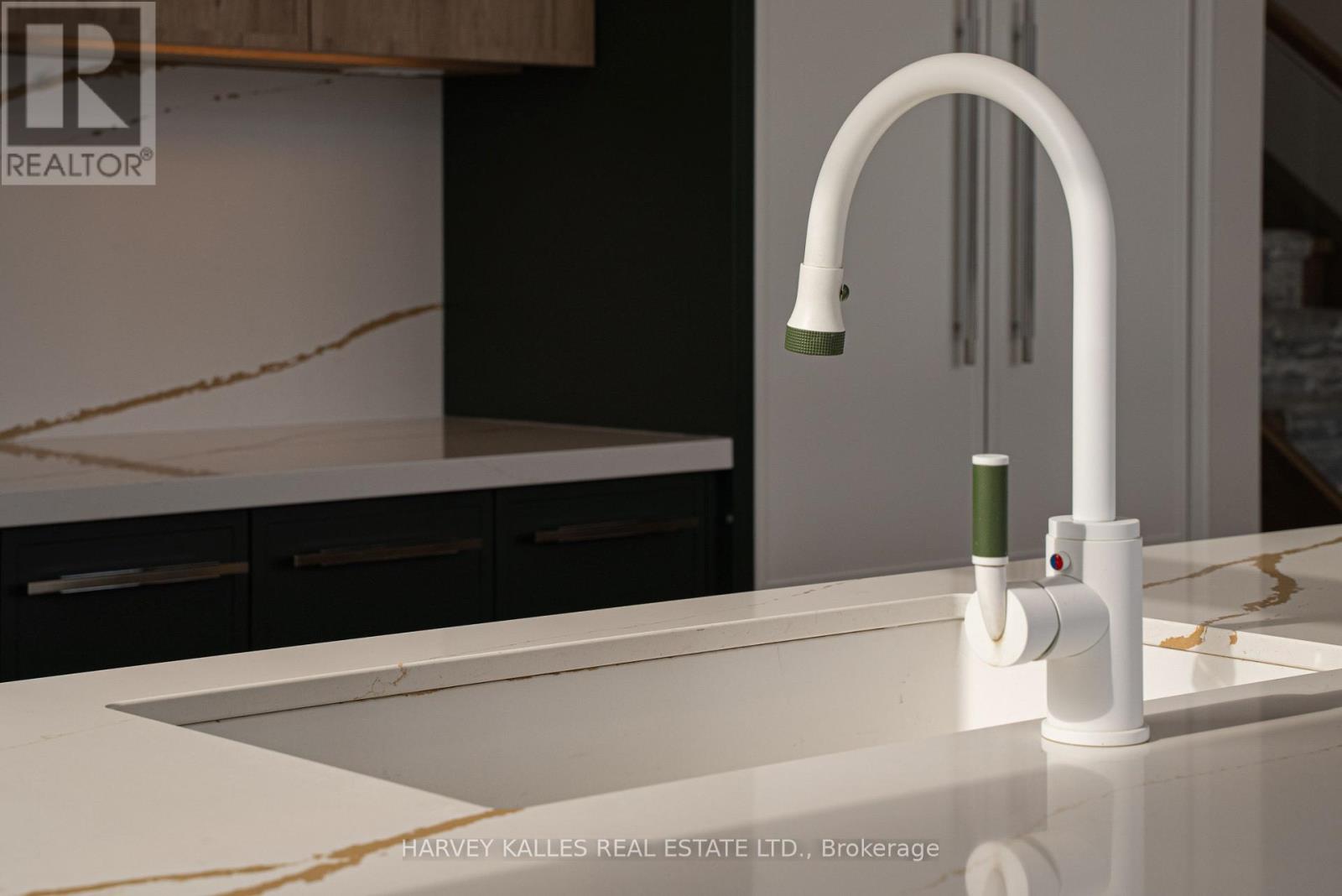 3711 Riva Avenue, Innisfil, Ontario  L9S 0L5 - Photo 29 - N12850504