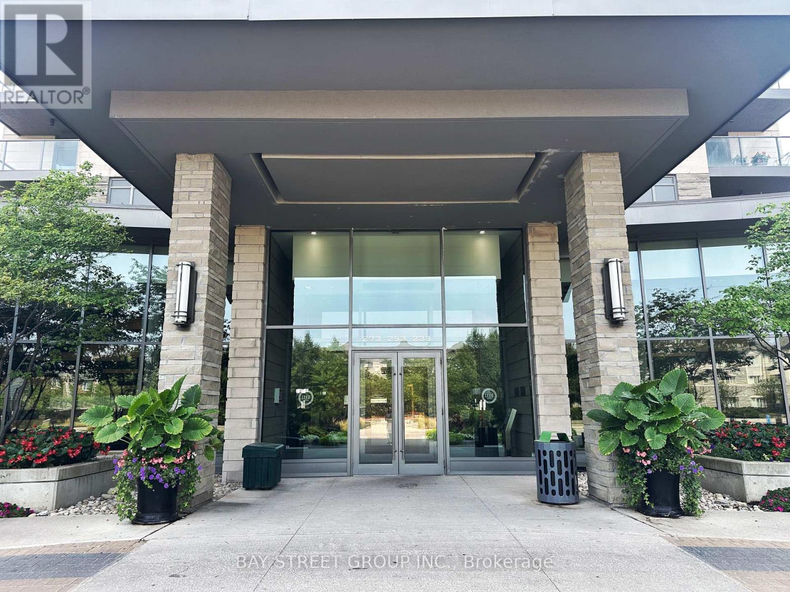 207 - 233 South Park Road, Markham (Commerce Valley), Ontario  L3T 0B4 - Photo 4 - N12850524