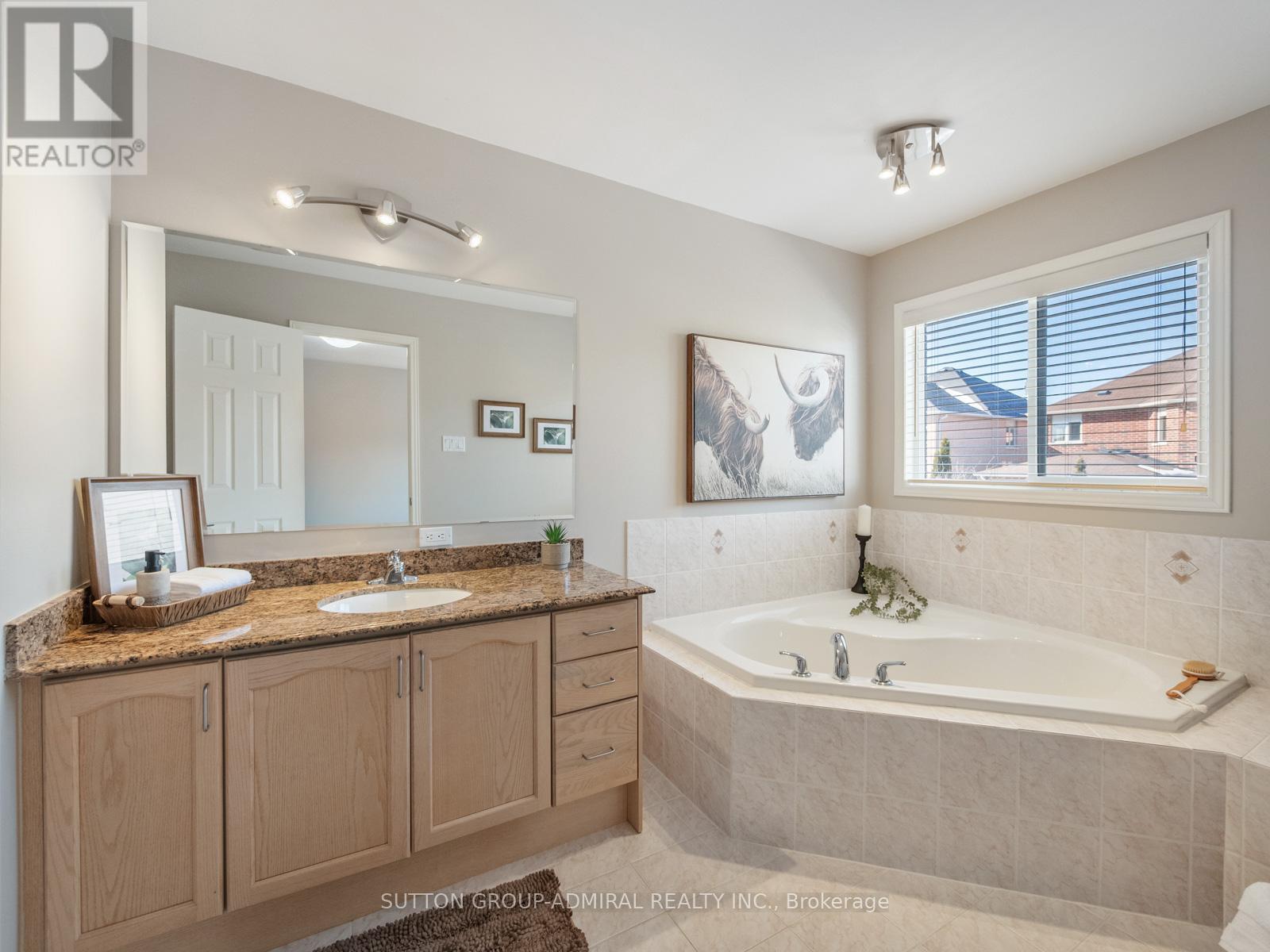 76 Orion Avenue, Vaughan, Ontario L4H 3A1 - Photo 22 - N12850560