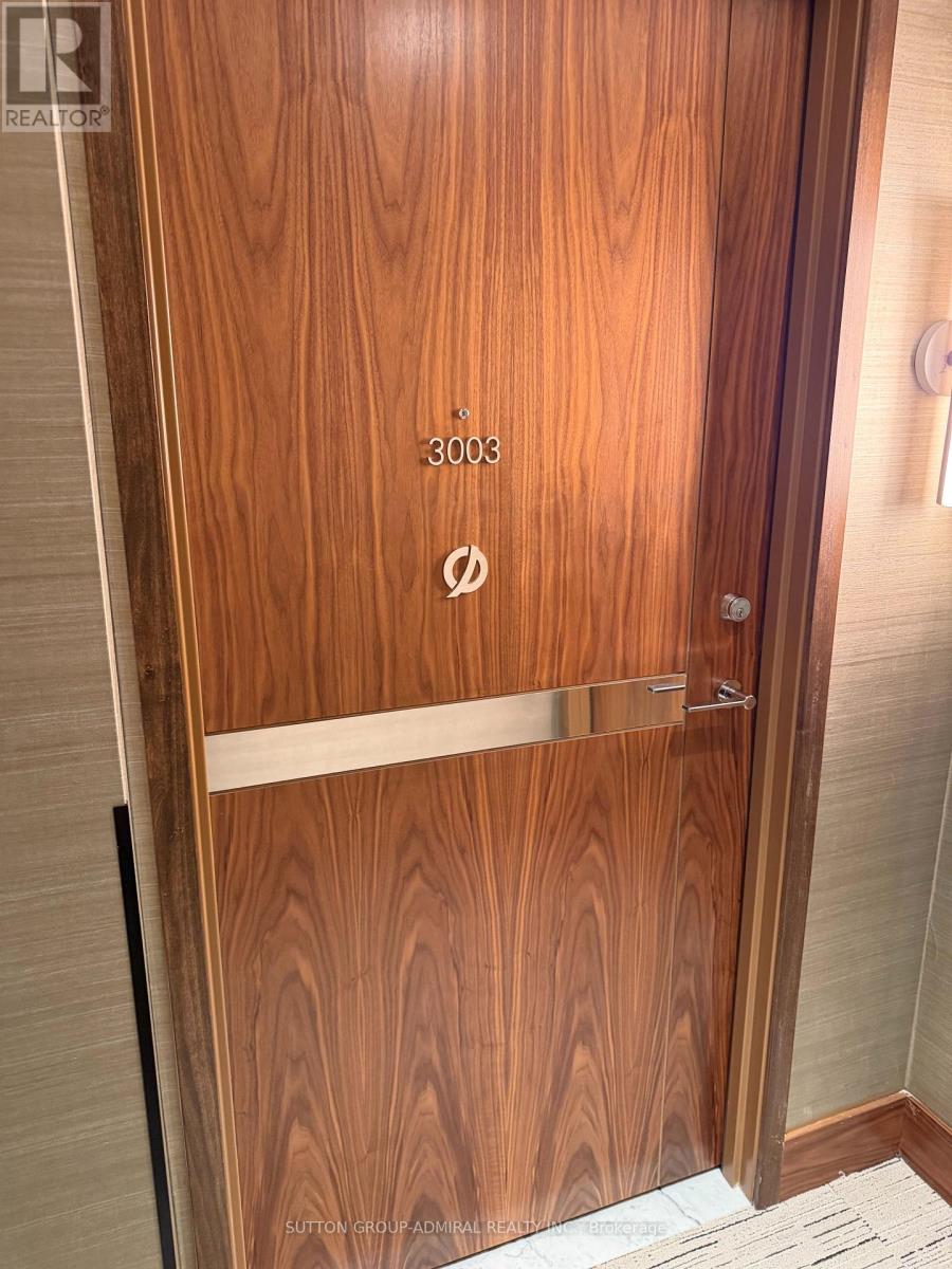 3003 - 3 Concord Cityplace Way, Toronto, Ontario  M5V 0X4 - Photo 3 - C12849466