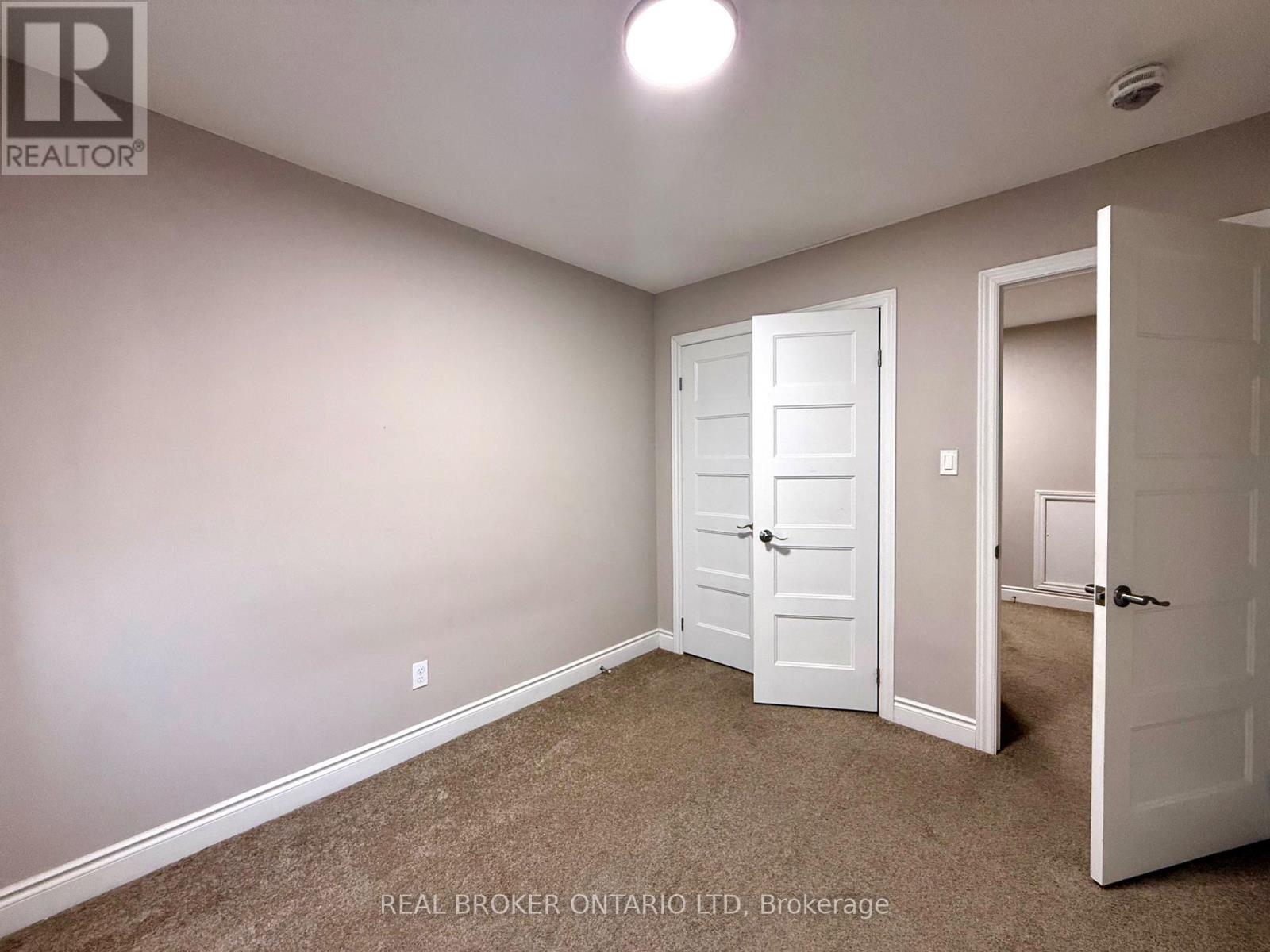 8 Alexander Circle, Strathroy-Caradoc, Ontario  N7G 0B4 - Photo 14 - X12847490