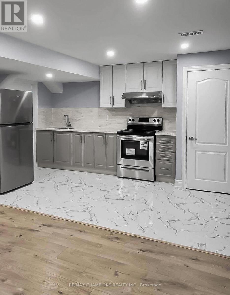 151 Russell Creek Drive, Brampton, Ontario  L6R 4B4 - Photo 29 - W12830992